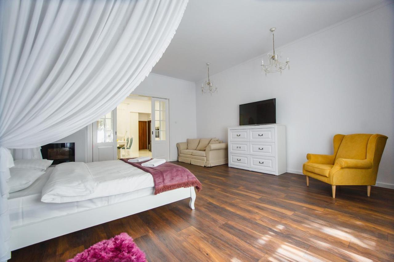 Cosy Bohemian Home Near Piata Unirii Oradea Exterior foto