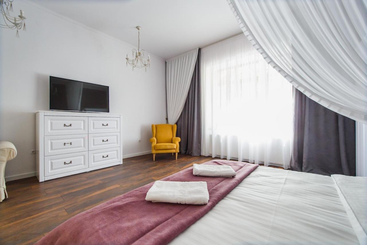 Cosy Bohemian Home Near Piata Unirii Oradea Exterior foto